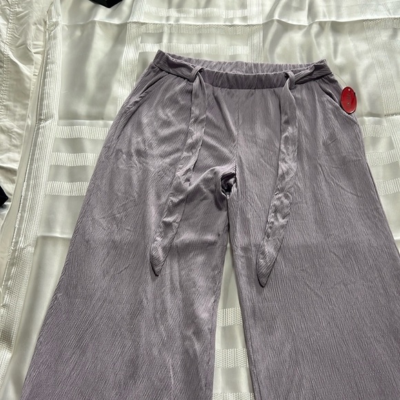 Hot KISS size M - Picture 1 of 3